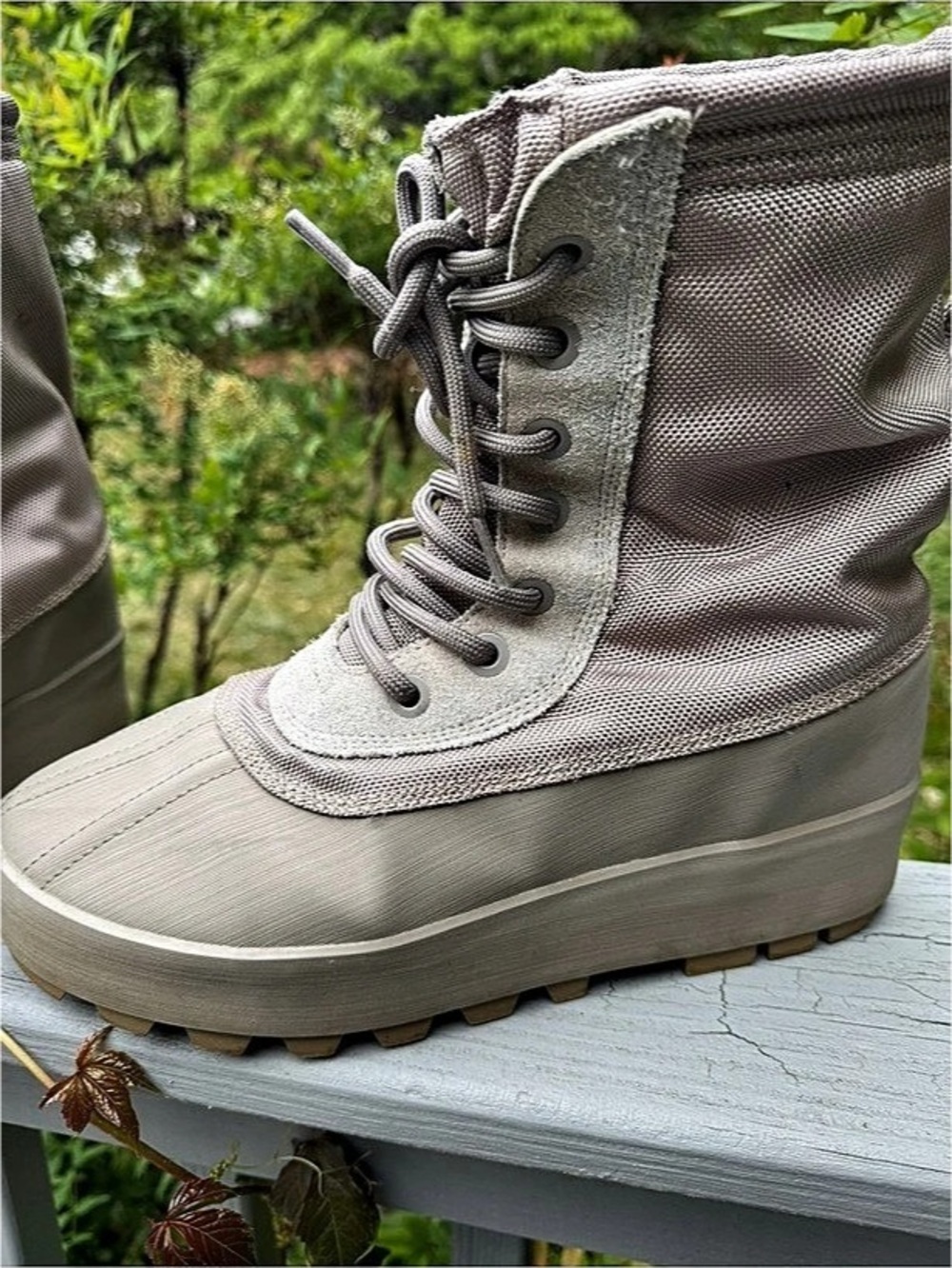 Yeezy Adidas 950  MoonRock, US 9.5